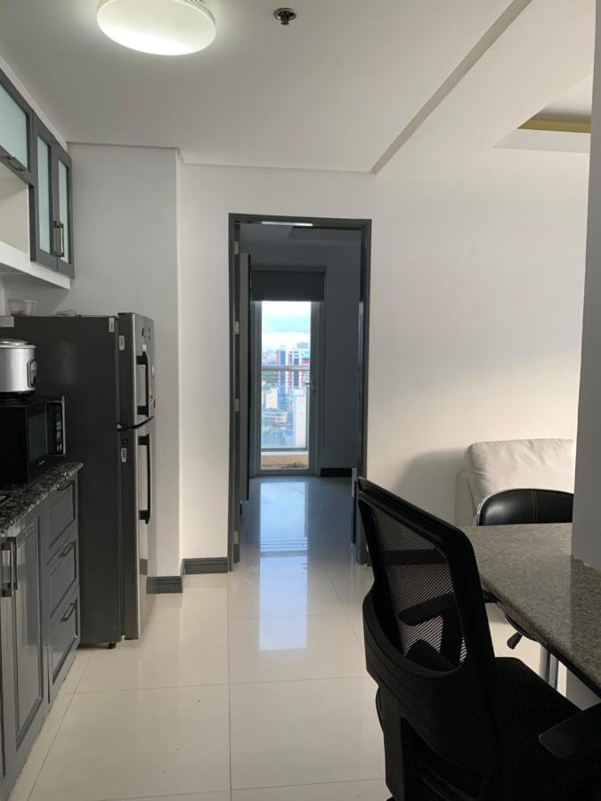 1 Bedroom With Balcony, Fully Furnished Overlooking Manila Bay At Birch Tower, Malate, Manila Eksteriør billede